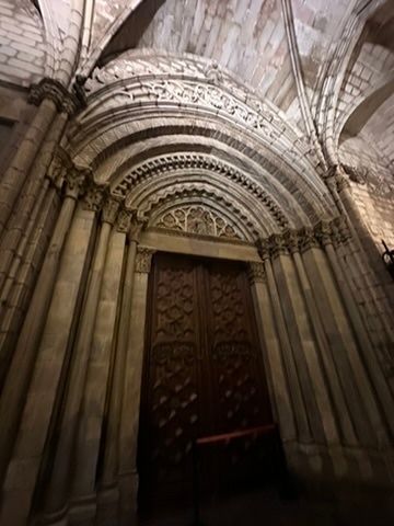 Place context - Barcelona Cathedral