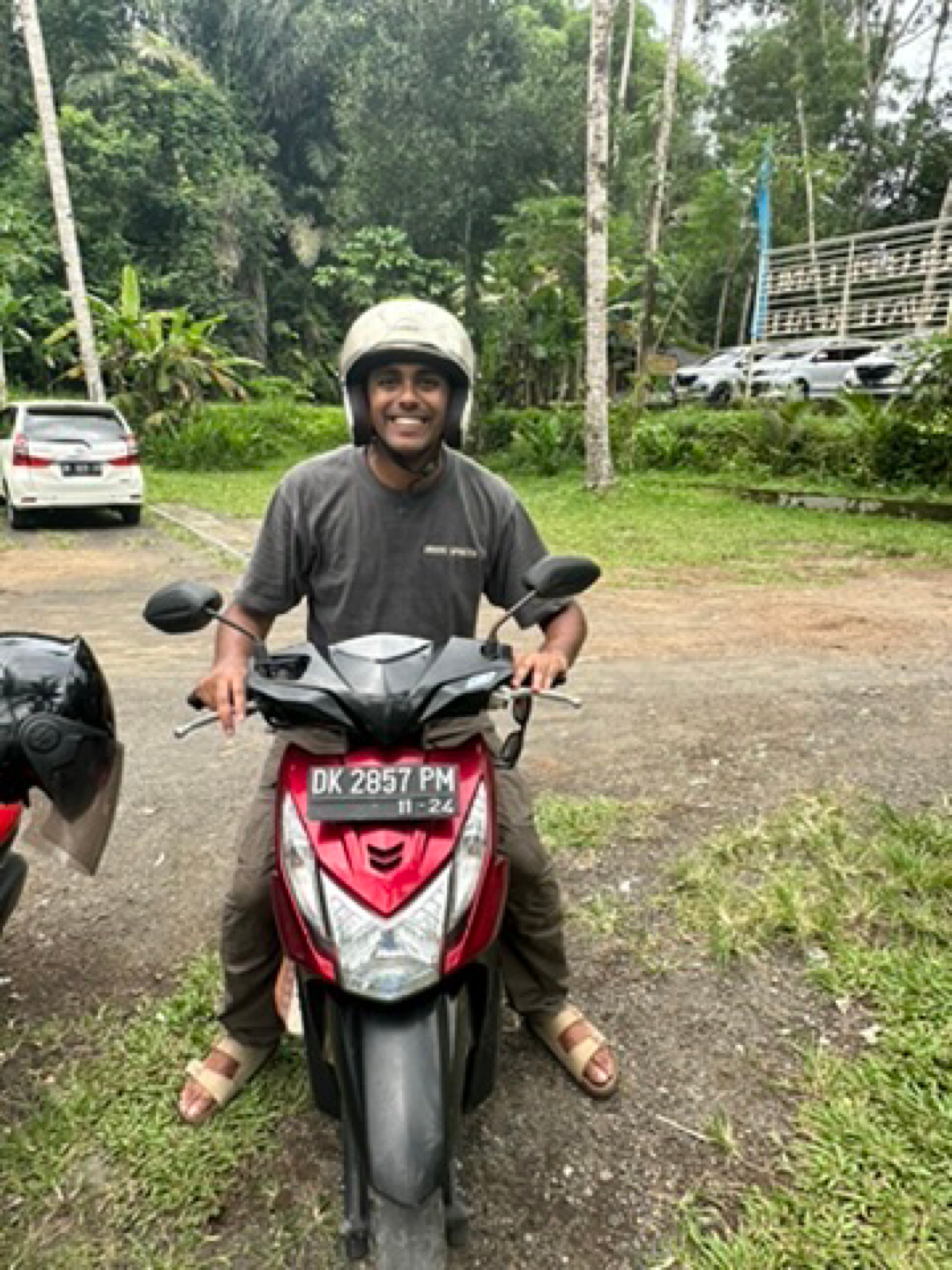 Getting around context - Bali
