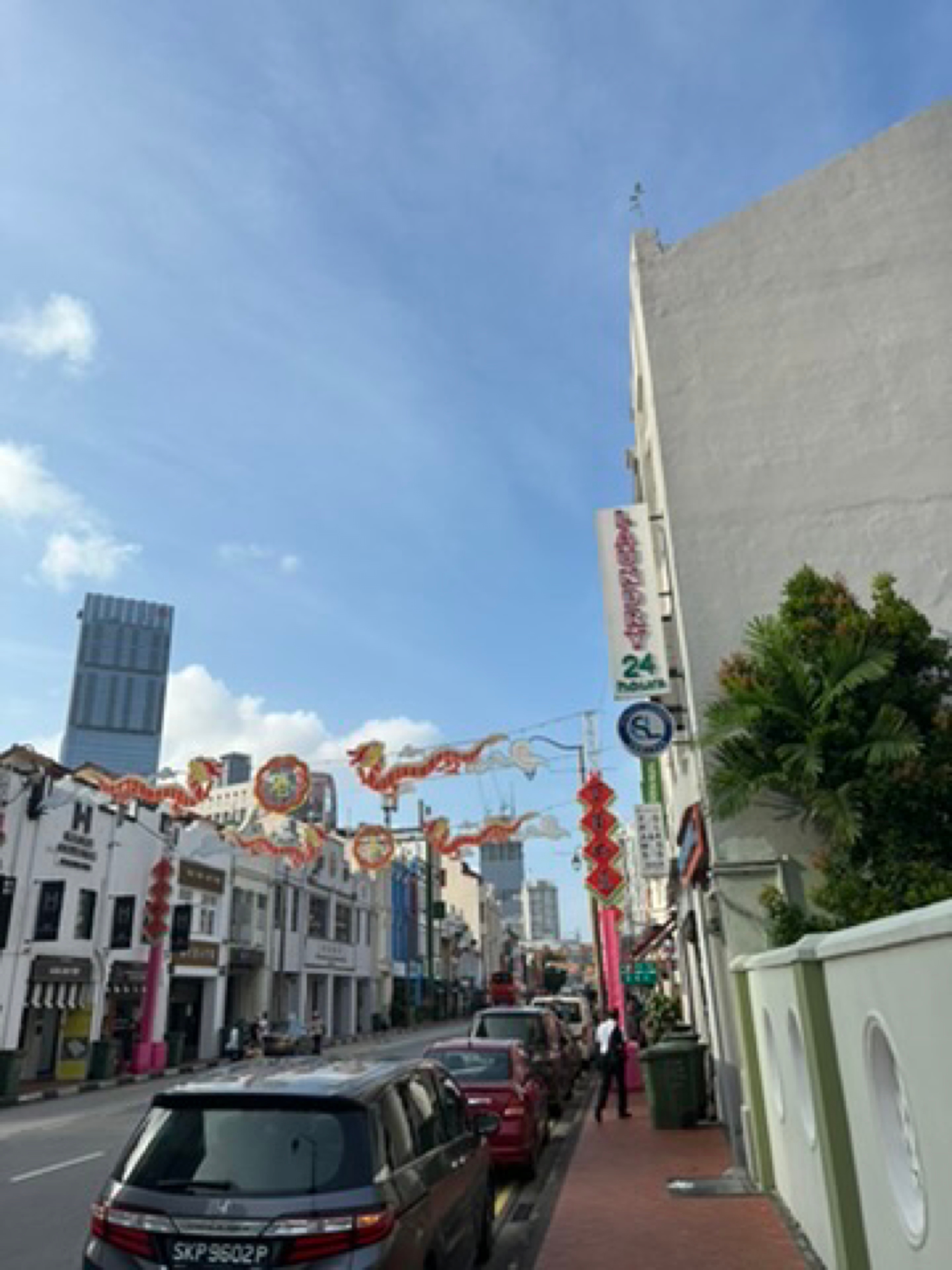 Getting around context - Singapore